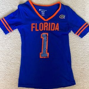 Like new Florida Gators V-Neck T-Shirt